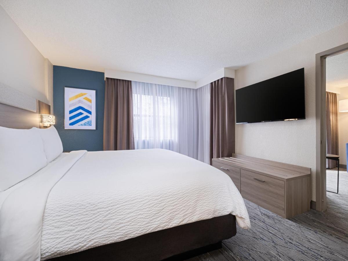 Holiday Inn Express Hotel & Suites Ft. Lauderdale-Plantation By Ihg Exterior photo
